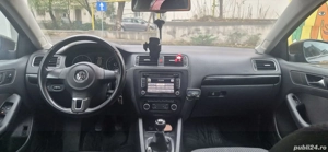 Volkswagen Jetta - imagine 5