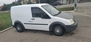 Vând Ford Tranzit Connect 