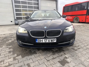 BMW Seria 5 F11 2.0 benzină 184 cp 2012