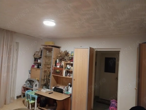 Vând apartament 3 camere semidecomandat   Cugir, Str. Rozelor nr. 6, Sc. B, Et. 4