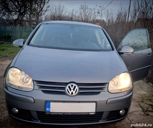 Vând Golf 5