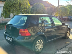 Volkswagen Golf 4 2002 1.6 Benzina 16V - imagine 3