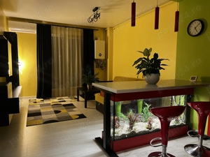 Proprietar, inchiriez apartament cu 2 camere , Bloc Campeador - Torontalului langa VOX - imagine 5