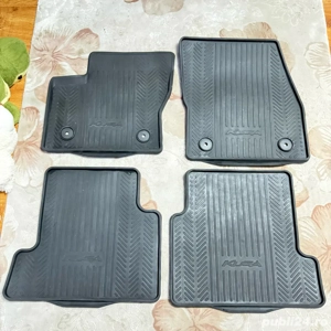 Covorase tip tavite cauciuc Ford Kuga 2017 - imagine 2