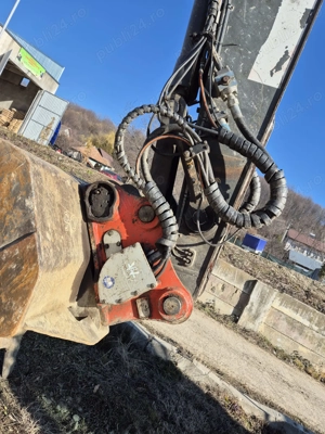 Excavator Volvo EC210 CL - imagine 6