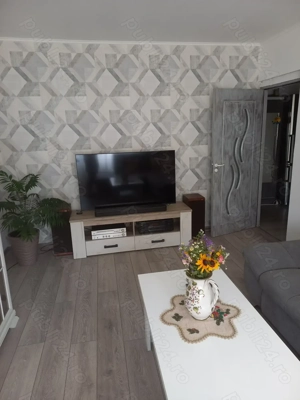 Schimb apartament 3 camere, transformat în 4, cu apartament 2 camere +diferența  - imagine 2