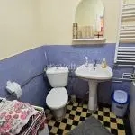 Resita, de vânzare casă, două corpuri, curte, zona centrală - imagine 9