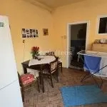 Resita, de vânzare casă, două corpuri, curte, zona centrală - imagine 8