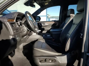 Chevrolet suburban C1500 premier 2023 - imagine 2