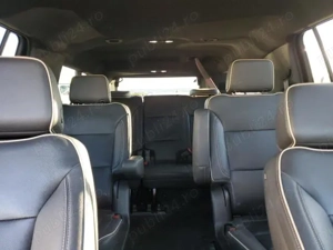 Chevrolet suburban C1500 premier 2023 - imagine 8