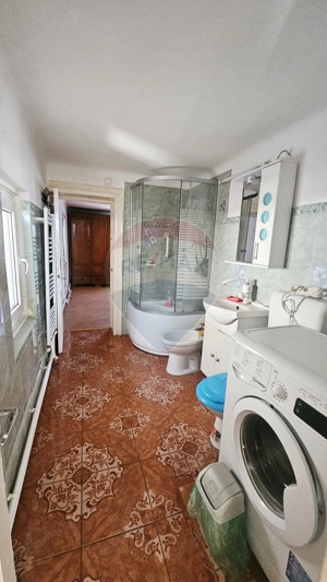 Apartament cu 3 camere de vânzare în zona Central - imagine 20