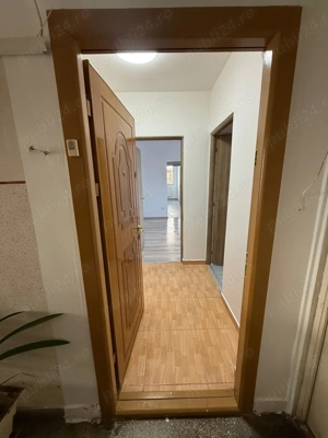 Vand Apartament 3 camere  - imagine 3