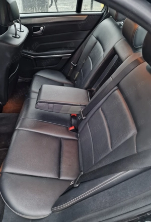 Mercedes-Benz E200 - imagine 9