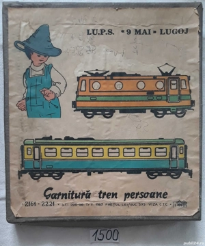 Turnulețe de colecție nu trimit în țară predare personal prefer în centru prețul e scris sub fiecar