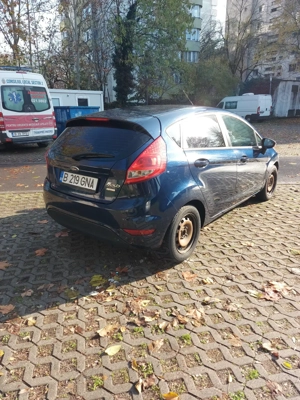 Vînd Ford Fiesta 2011 1.4 TDCI EURO 5 Diesel - imagine 3