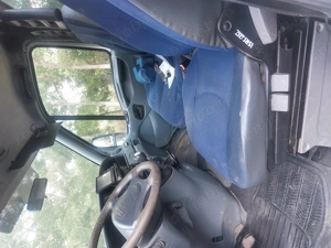 Vând camioneta Iveco dally fin 2007 ,motor 2.3 basculabila pe trei parti - imagine 2