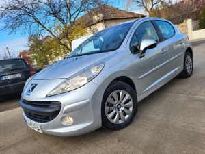 Peugeot 207 1.4 benzină 146000 km - imagine 10