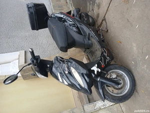 Vând Scuter 4T 50cc