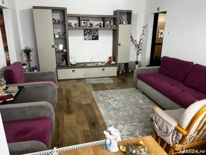 vand apartament cu 2 camere