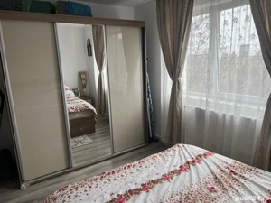 vand apartament cu 2 camere - imagine 4