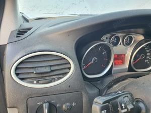 Vand ford an 2008,masina este si pe gaz .omologat ,acte la zi pret 2050 euro usor negociabil - imagine 4