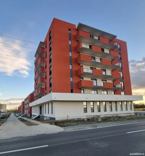 vand apartament cu doua camere - imagine 2