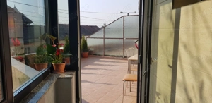 Vănd apartament cu 2 camere etaj 1 zona Modern - imagine 2