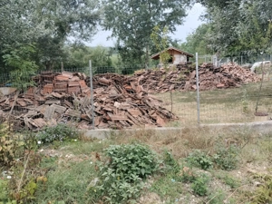 Achizitionez țiglă și cărămidă spartă și întrega nu contează 