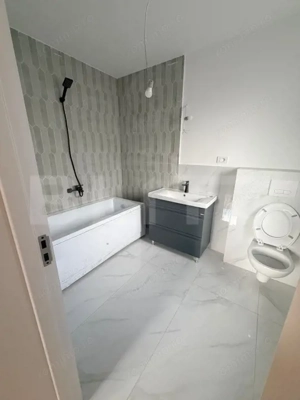 Casă de vânzare în cartierul Izvor, comuna Tărlungeni, la doar 3 km de Brașov - imagine 6