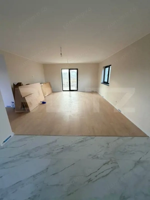 Casă de vânzare în cartierul Izvor, comuna Tărlungeni, la doar 3 km de Brașov - imagine 9