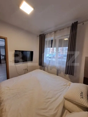 Apartament confortabil, 2 camere, zona excelenta - Tractoru - imagine 12