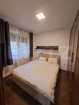 Apartament confortabil, 2 camere, zona excelenta - Tractoru - imagine 14
