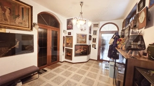  Casa individuala cu 4 camere,zona Ultracentrala-perfecta pt business 