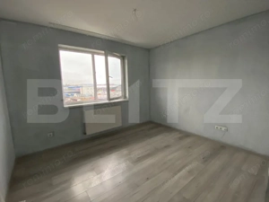 Apartament renovat 2 camere cu balcon și parcare, zona Artema