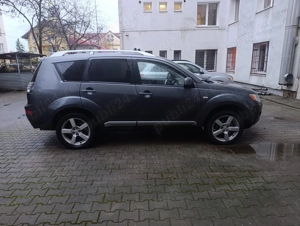 Vând Mitsubishi Outlander, 2x4 4x4 suv - imagine 2