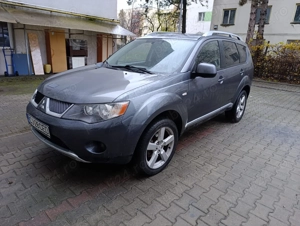 Vând Mitsubishi Outlander, 7 locuri