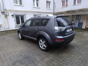 Vând Mitsubishi Outlander, 2x4 4x4 suv - imagine 10
