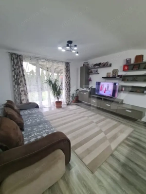 Casa tip duplex, 5 camere, 249 mp de teren, zona Terra - imagine 8