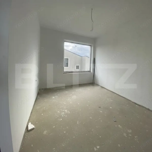 Casa pe calcan cu priveliste deschisa si compartimentare deosebita. - imagine 12