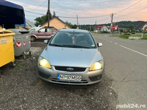 vand ford focus  - imagine 4