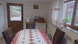 CASA MODERNA CU 3 DORMITOARE SI TEREN DE 962MP,ZONA TEACA - imagine 5