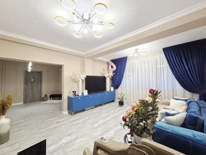 Proprietate modern finisata mobilata si utilata situata in oras - imagine 5