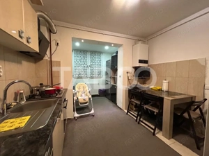 Apartament decomandat 2 camere 56 mpu renovat zona Brana Selimbar  - imagine 8