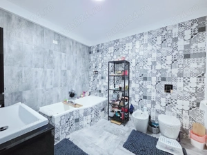 Proprietate modern finisata mobilata si utilata situata in oras - imagine 11