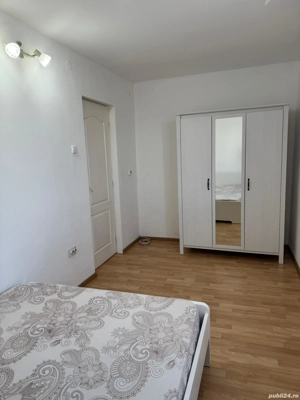 Inchiriez Garsoniera in Severin zona Targul Veterani - imagine 4