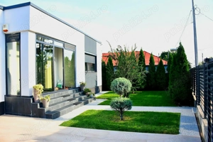 Proprietate modern finisata mobilata si utilata situata in oras