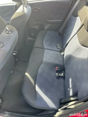 Honda Jazz facelift euro 5  1.2 IVTEC- 90 cp  2011 - imagine 6