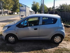 vand masina Chevrolet Spark an de fabricație 2010