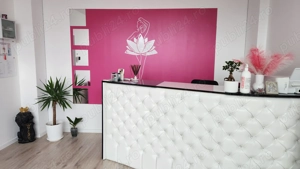 Vand afacere salon de remodelare corporala si faciala 