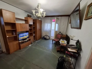 Vânzare apartament 3 camere 49 mp + boxă Progresul / Eroii Revoluției